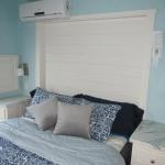 P-533 Beach House Bedroom with White Pine Accent on Wall