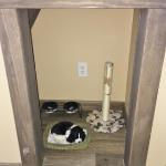 Pet Nook in the Platinum Cottages model 561SL at Recreational Resort Cottages and Cabins in Rockwall, Texas