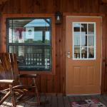 Hill Country Screened in Front Porch at Recreational Resort Cottages and Cabins in Rockwall, Texas 